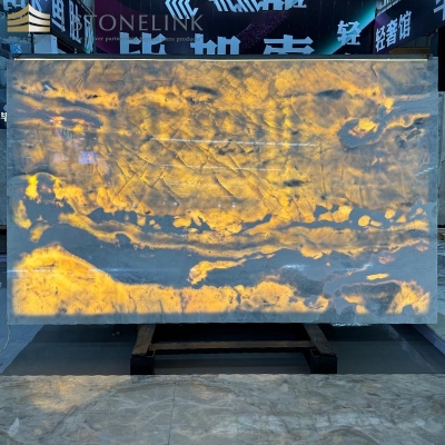 Picasso onyx slab